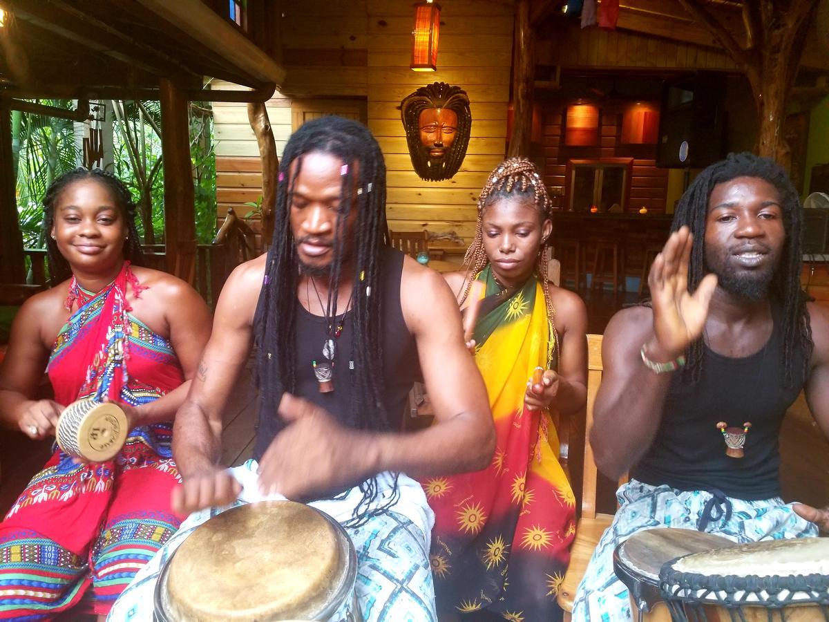 Zimbali Culinary Retreats Villa Negril Exterior foto