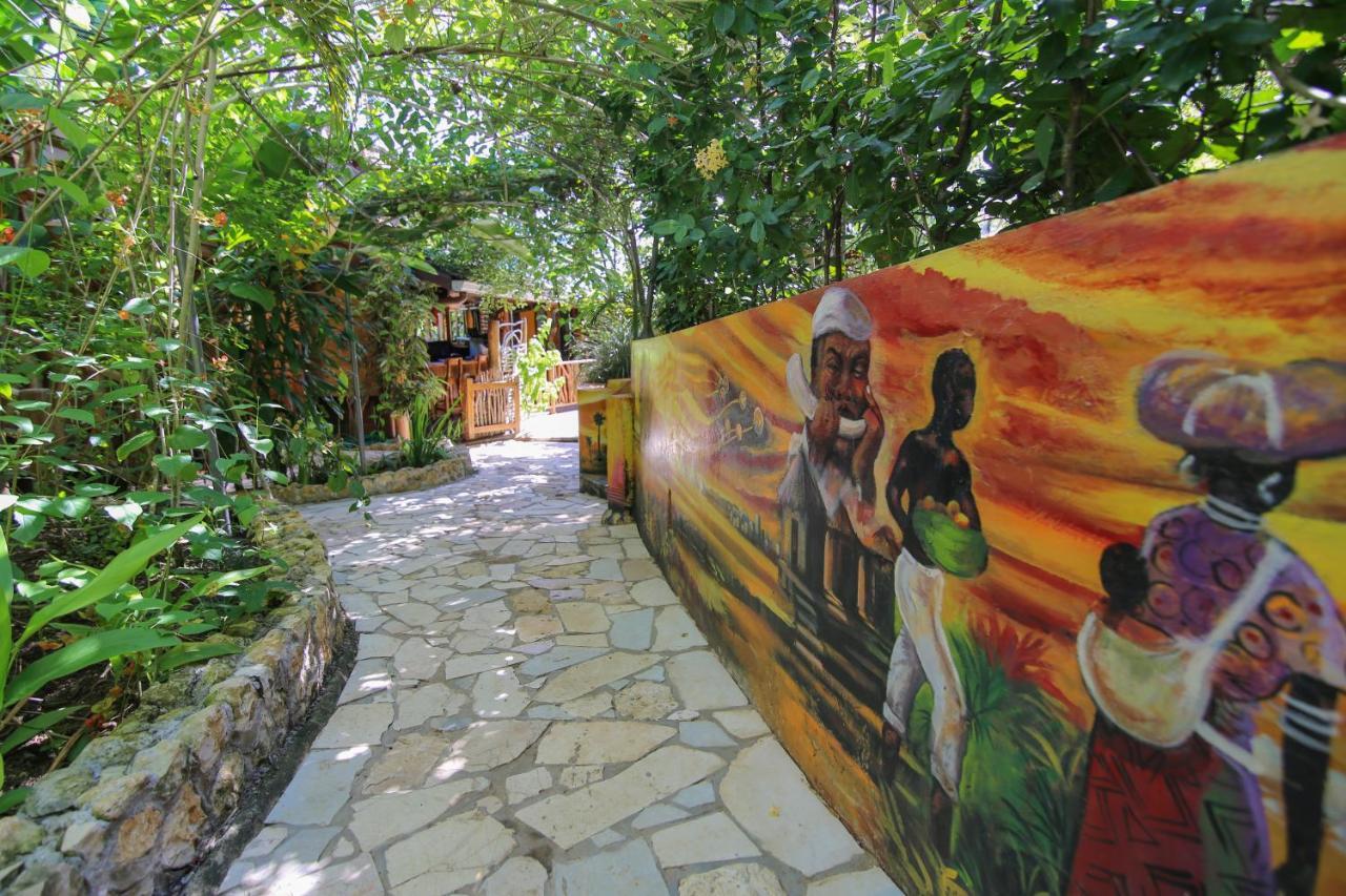 Zimbali Culinary Retreats Villa Negril Exterior foto